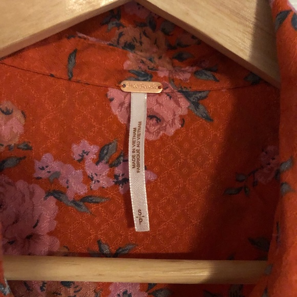 Free People Celia Flowered Blouse - Picture 10 of 10